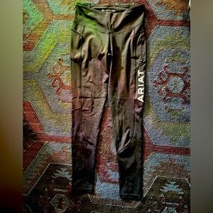 Ariat Women’s Half Seat Riding leggings size Small black